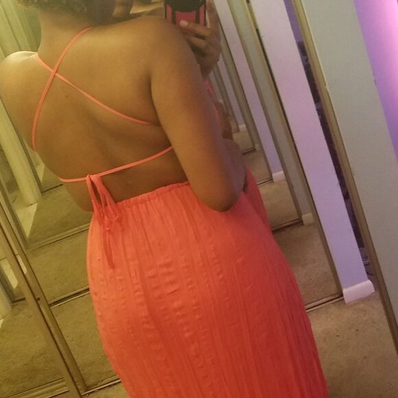 COPY - Coral Criss Cross Back Maxi Dress - Picture 4 of 7